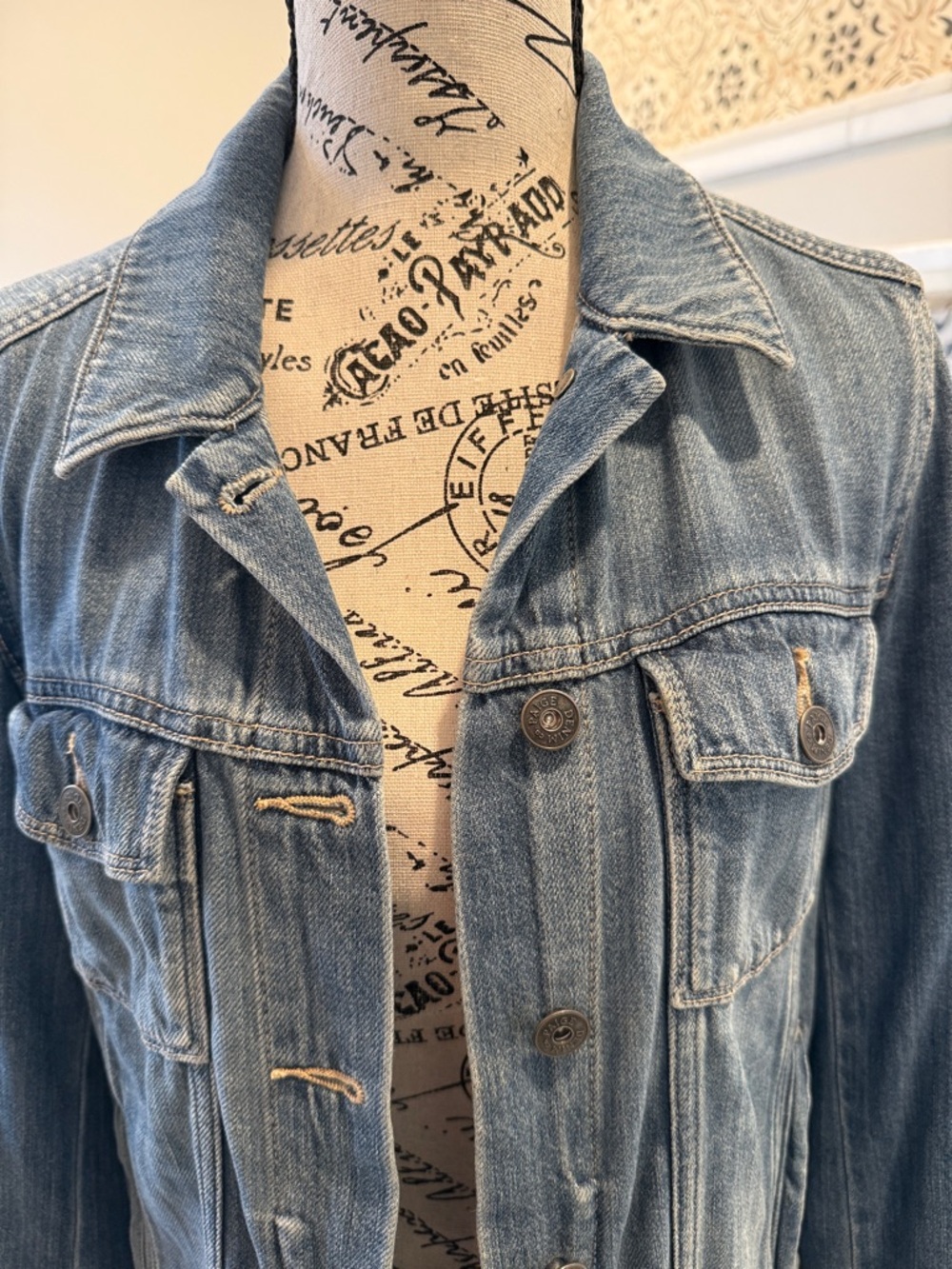 PAIGE Women's Blue Washed Denim Jacket - Picture 3 of 9